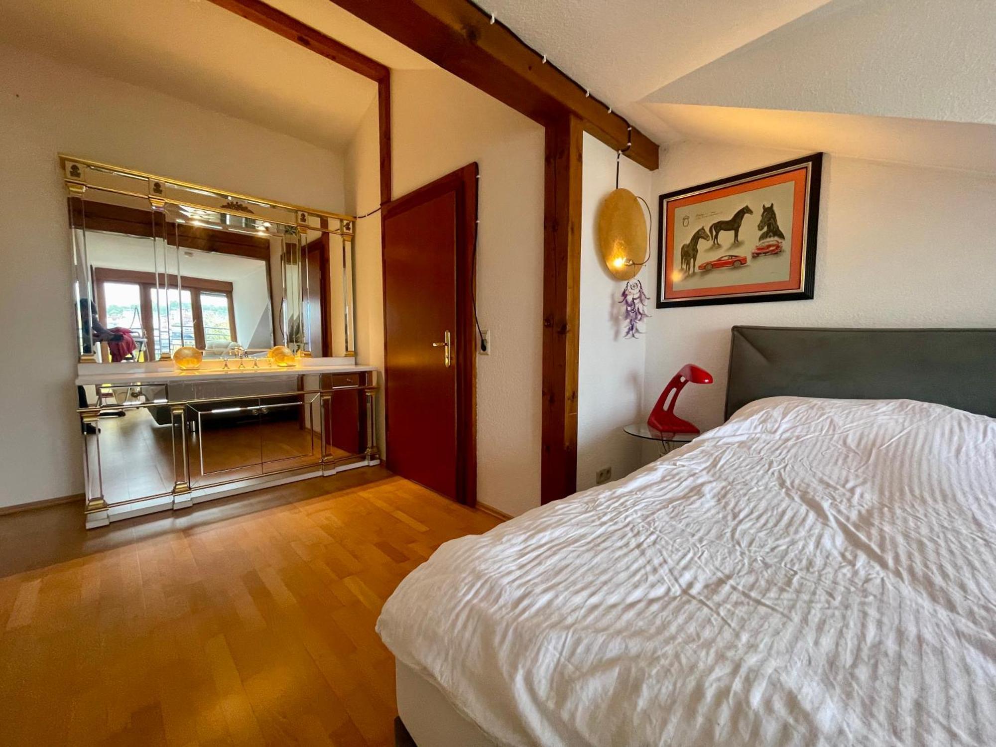 Wunderschoenes Grosses 3 Zimmer Apartament Zentrum Goldstadt Familienfreundlich Mit Garage Pforzheim Exterior foto